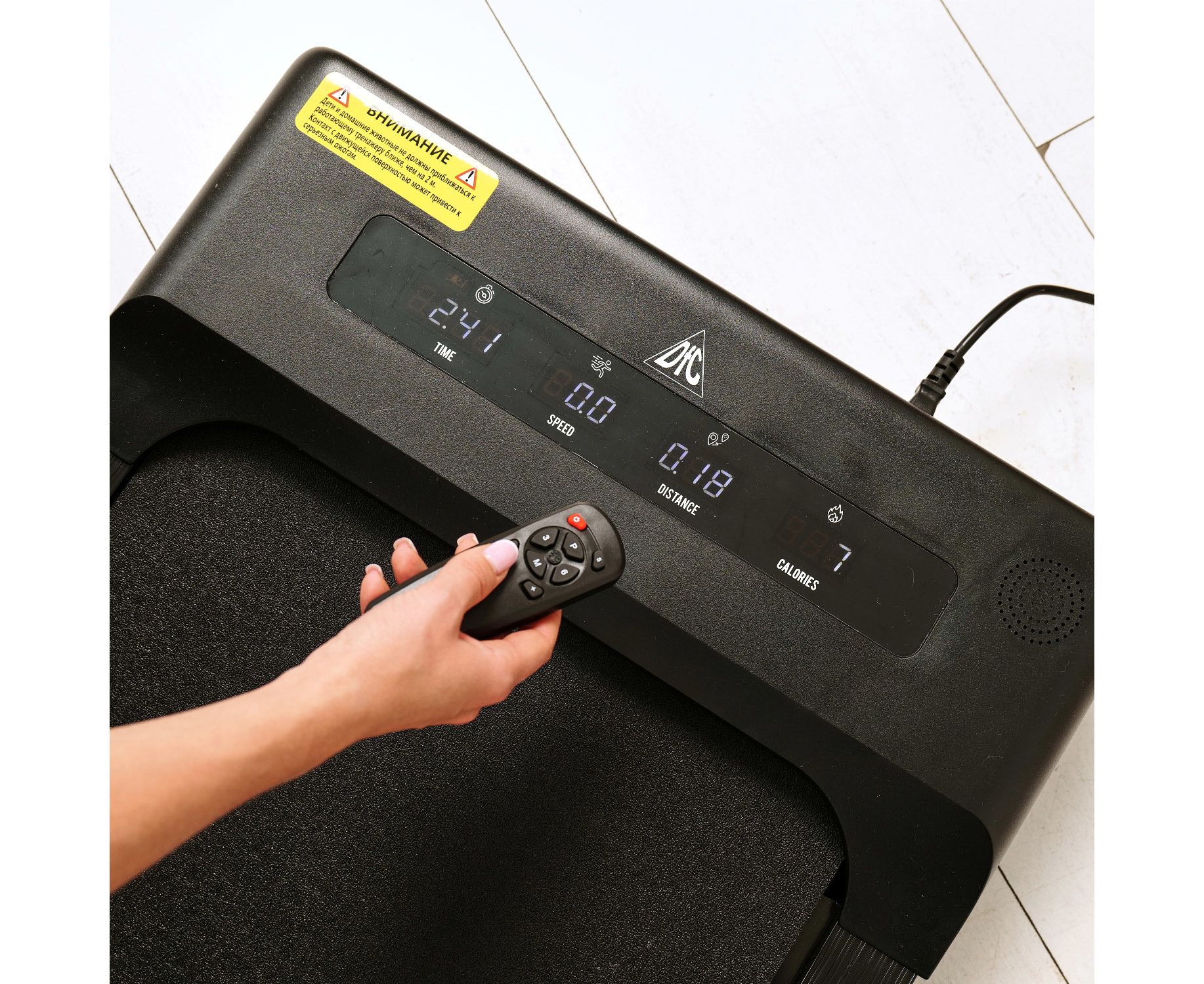 Беговая дорожка DFC SLIM 2 Black