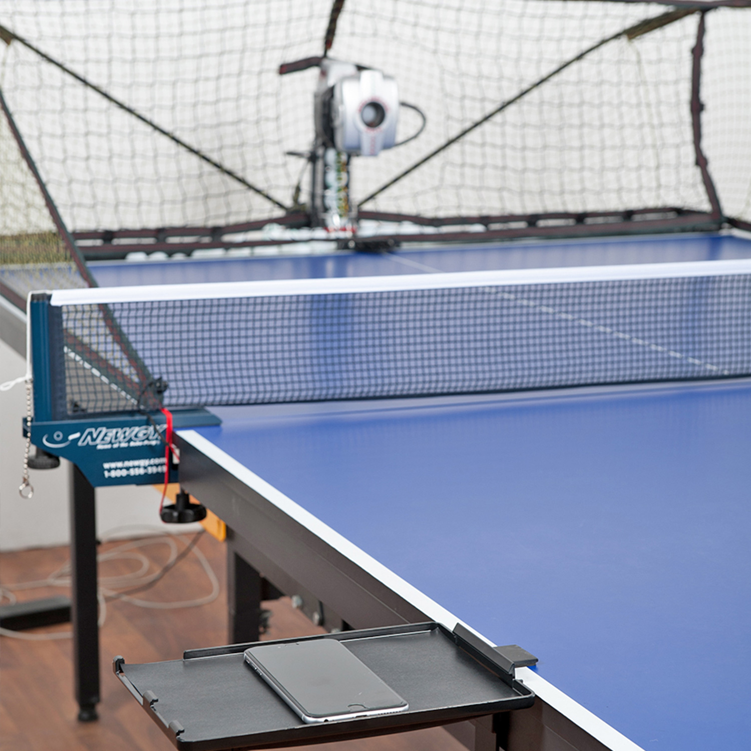 Настольный робот Donic NEWGY Robo-Pong 3050 XL