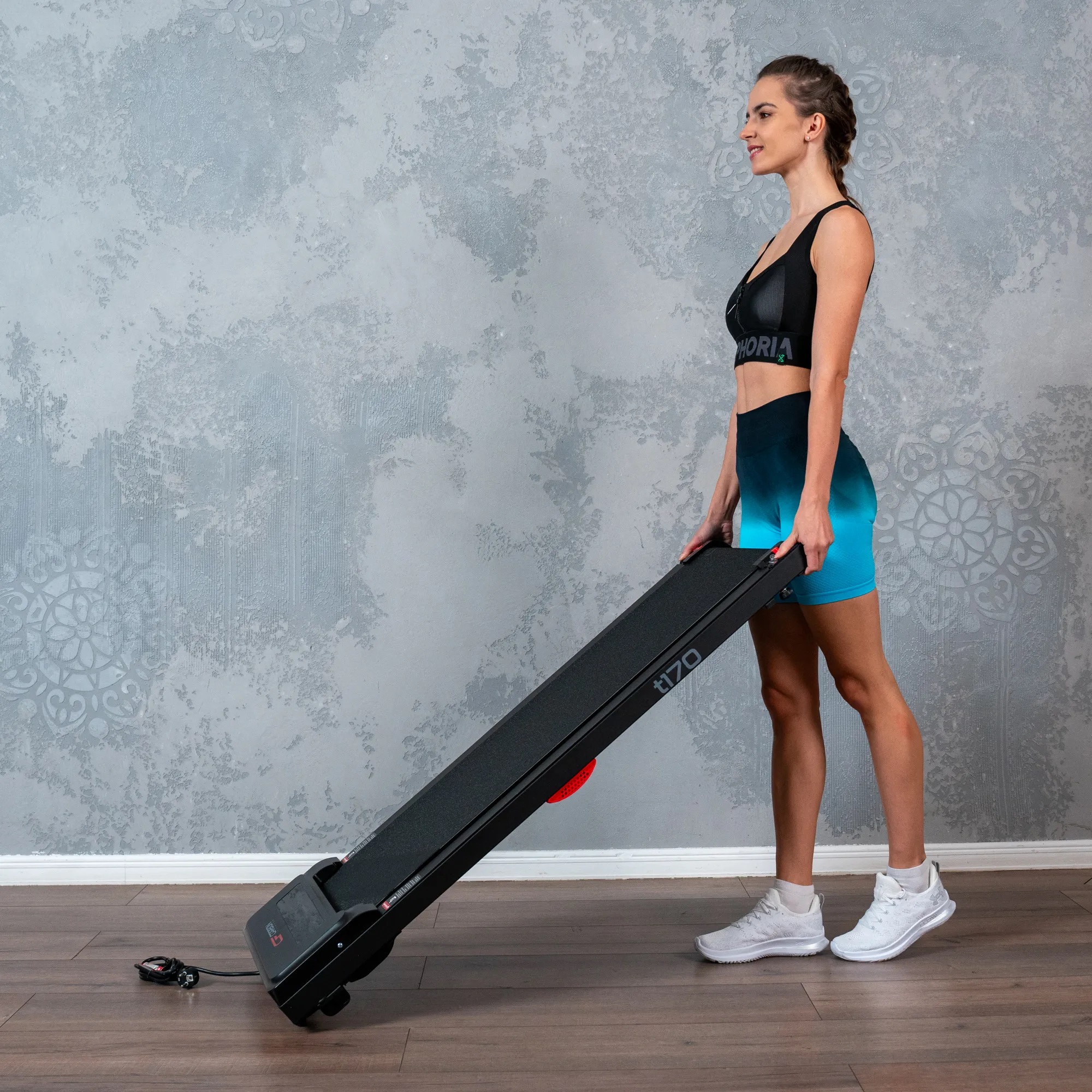 Беговая дорожка CARBON FITNESS T170