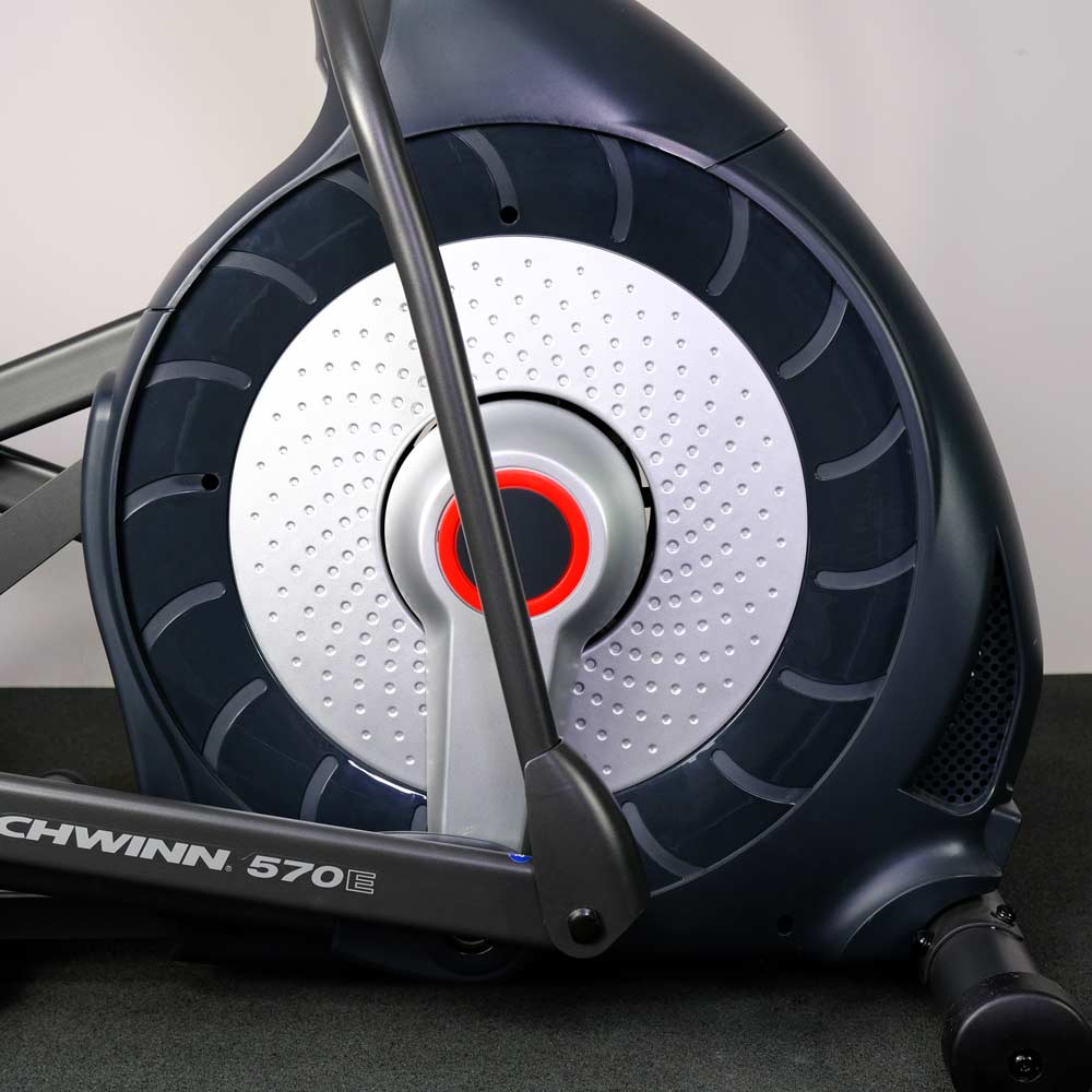 Эллиптический тренажер Schwinn 570e