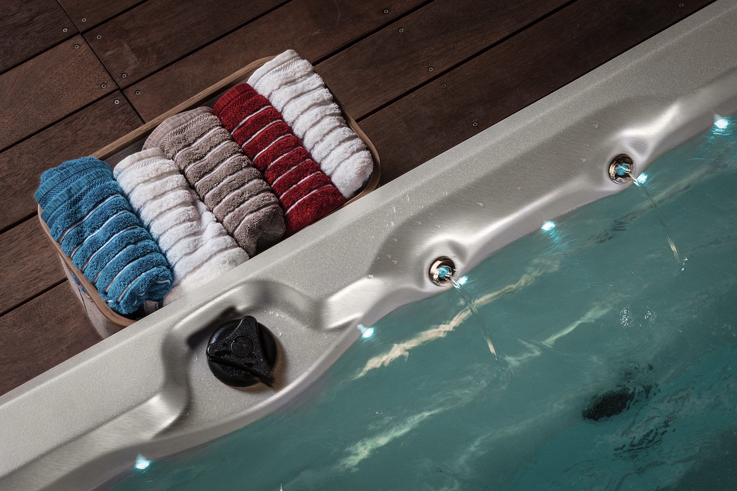 СПА бассейн Vortex Spas Hydrozone PRO