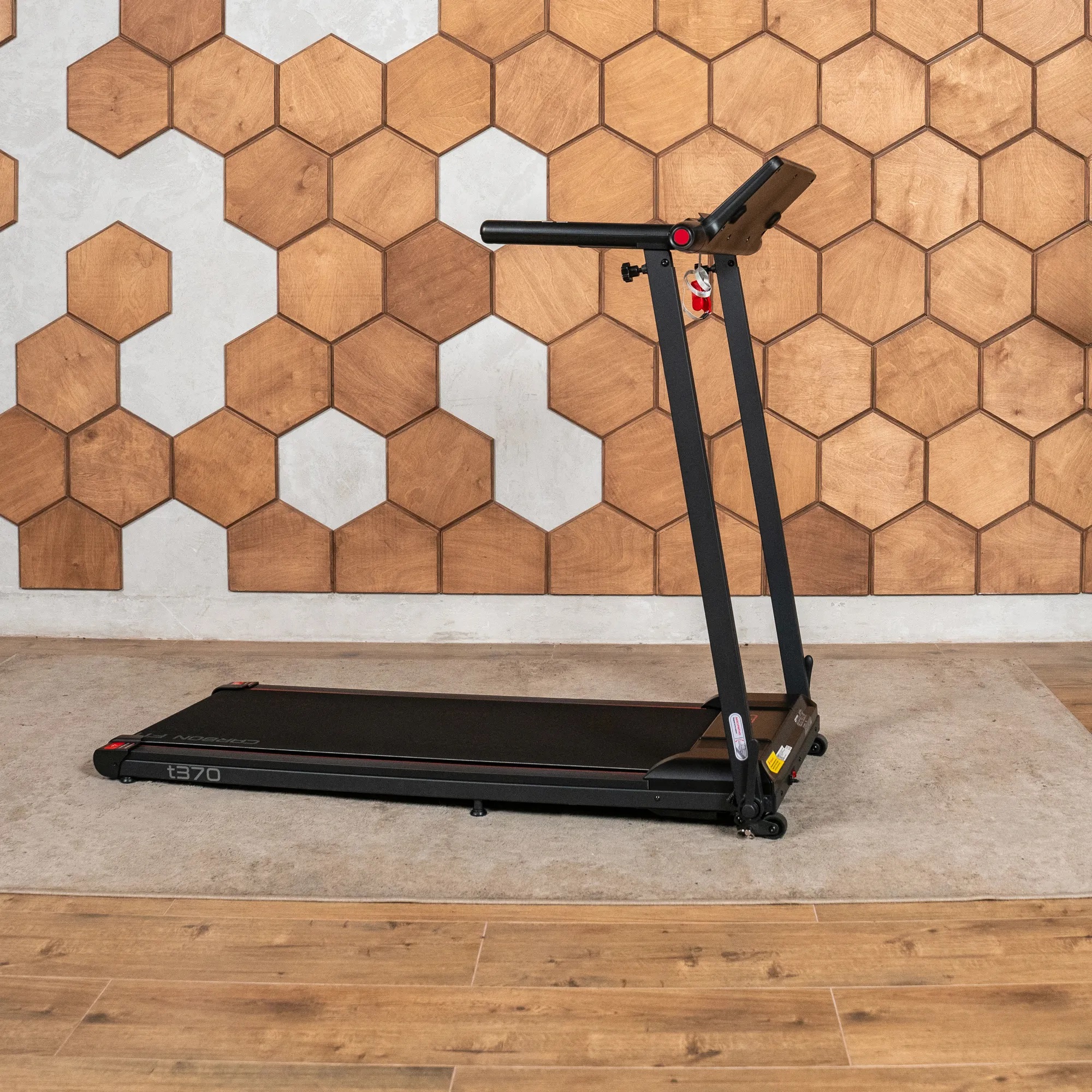 Беговая дорожка CARBON FITNESS T370