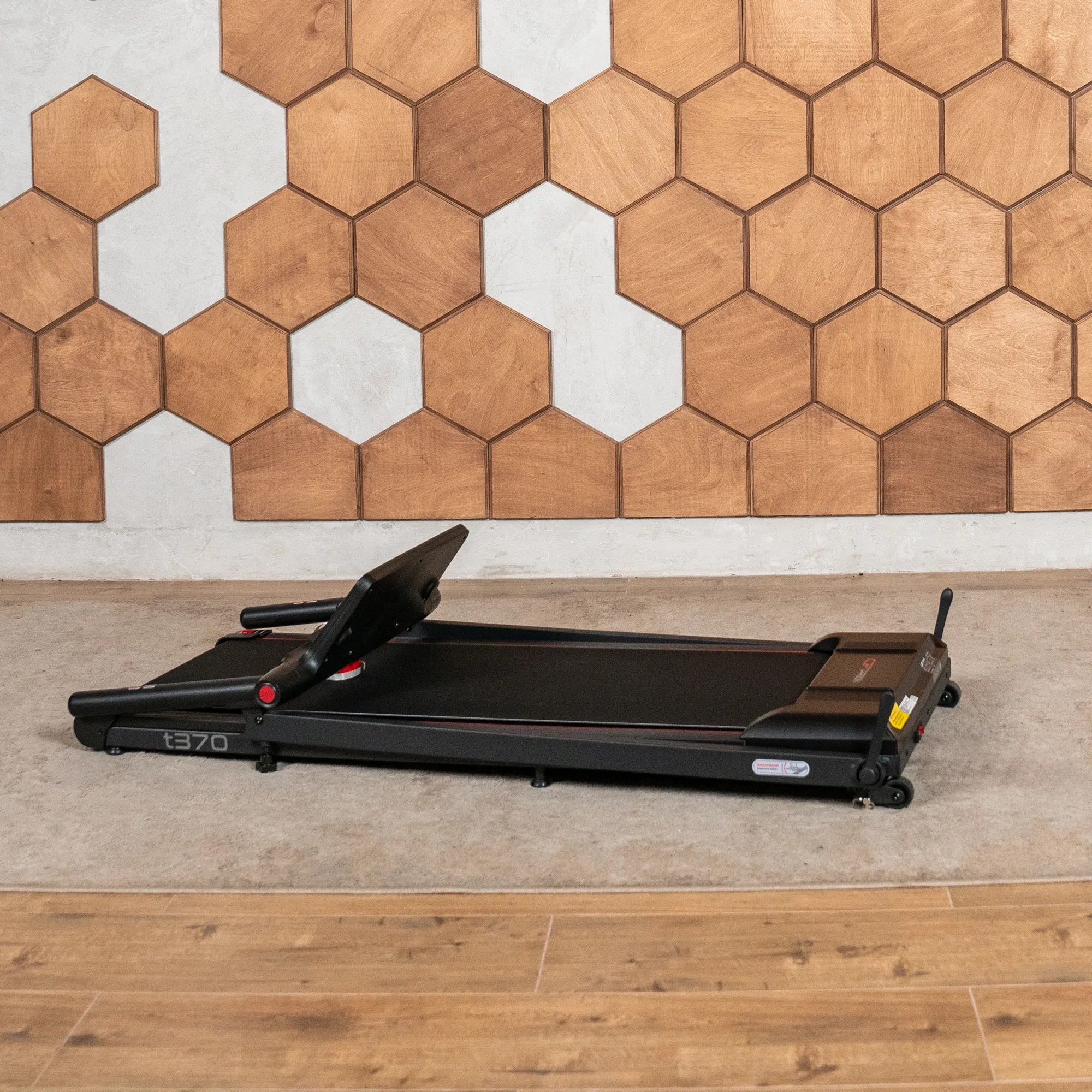 Беговая дорожка CARBON FITNESS T370
